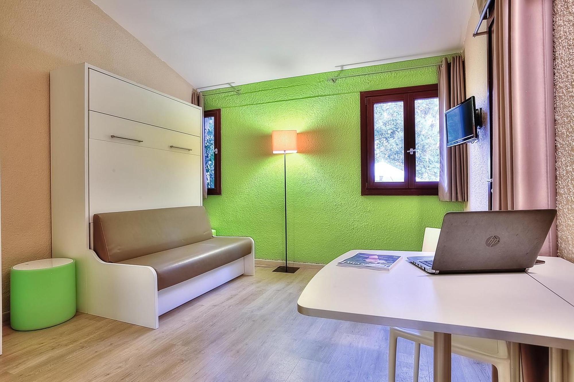 Belambra Clubs La Colle-Sur-Loup - Les Terrasses De Saint-Paul De Vence Hotel Værelse billede