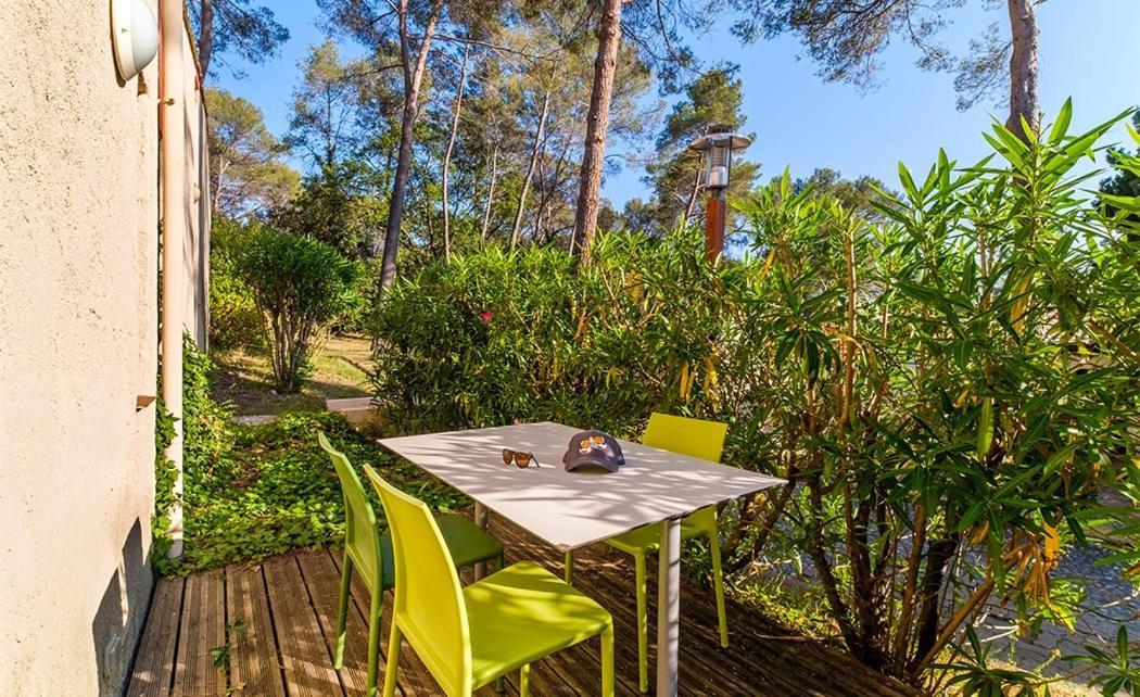 Belambra Clubs La Colle-Sur-Loup - Les Terrasses De Saint-Paul De Vence Hotel Værelse billede